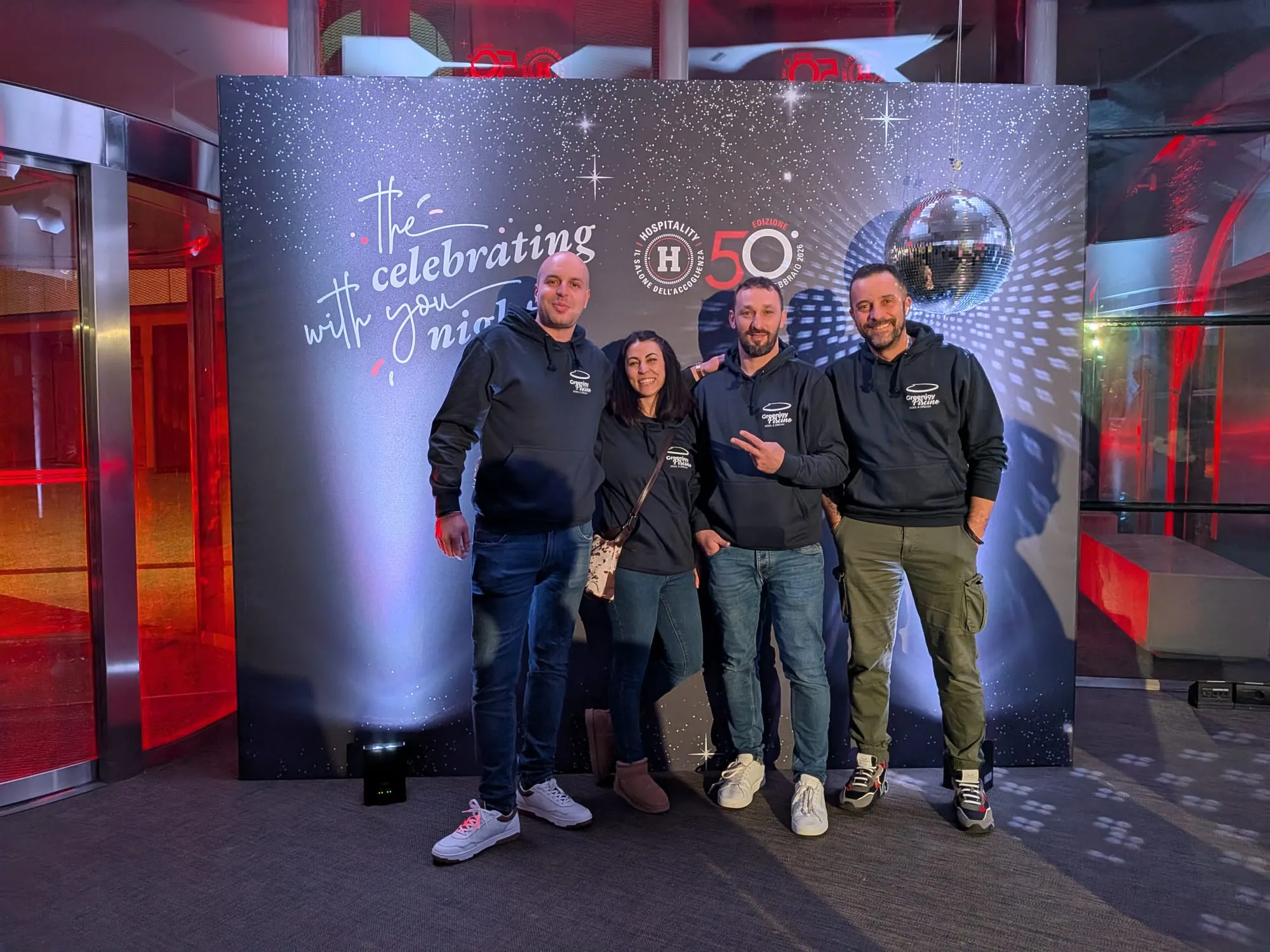 Il team Greenjoy a un evento del settore piscine e ospitalità