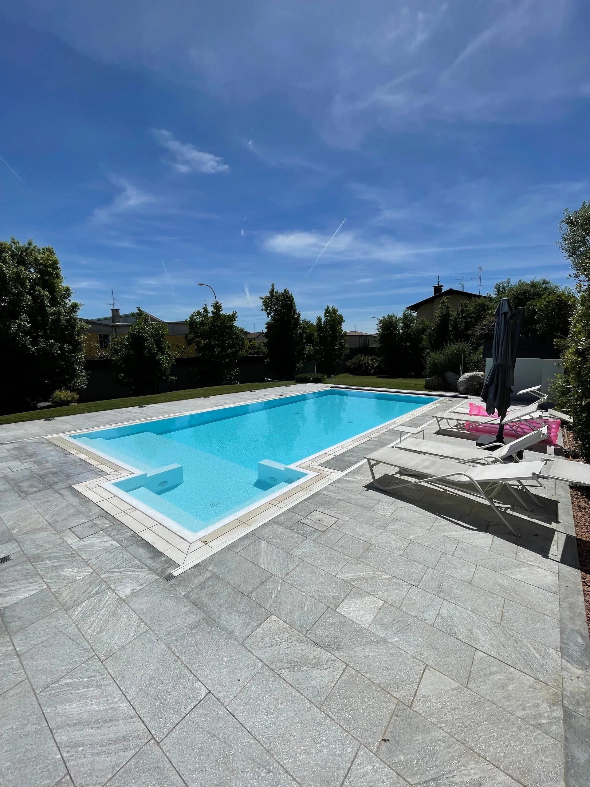 Piscina interrata realizzata da Greenjoy Piscine