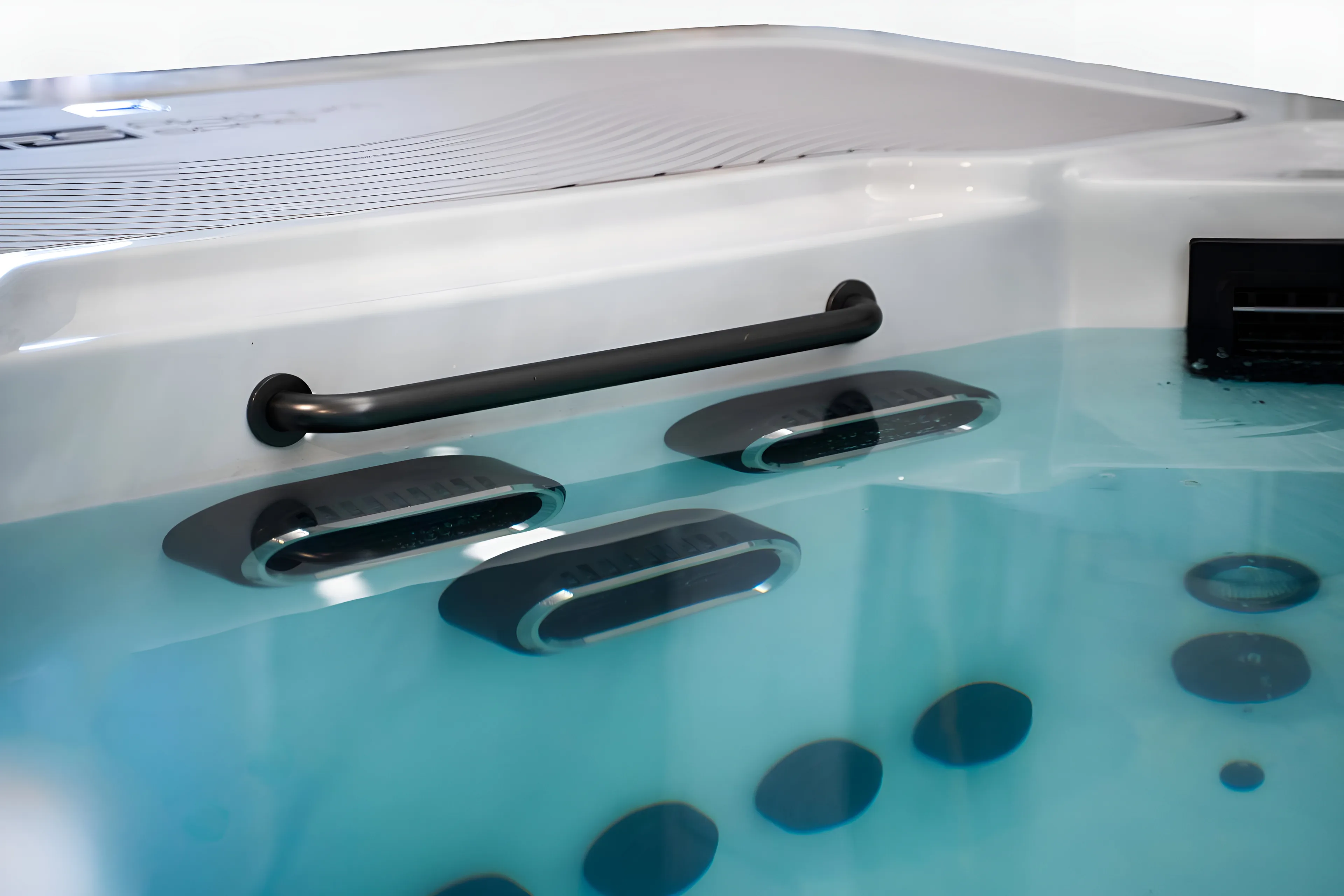 Dettaglio della mini piscina Chronos, foto 2 di 8