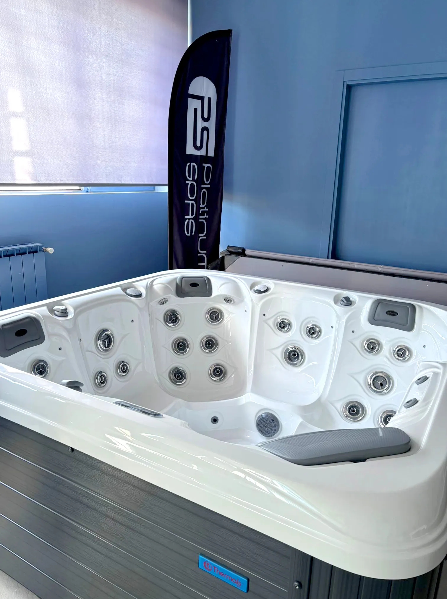 Showroom Greenjoy di Besnate: spa, saune e vasche esposte, foto 5